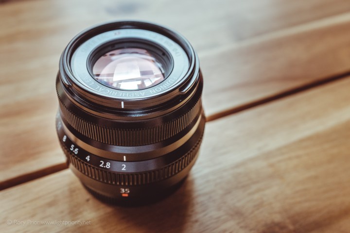 Fuji 35mm f2 R WR lens